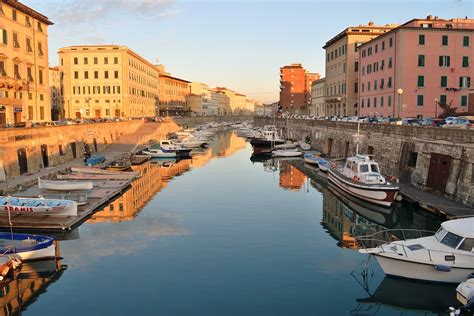 incontro gay livorno|Top 10 Best Gay Bars in LIVORNO, ITALY